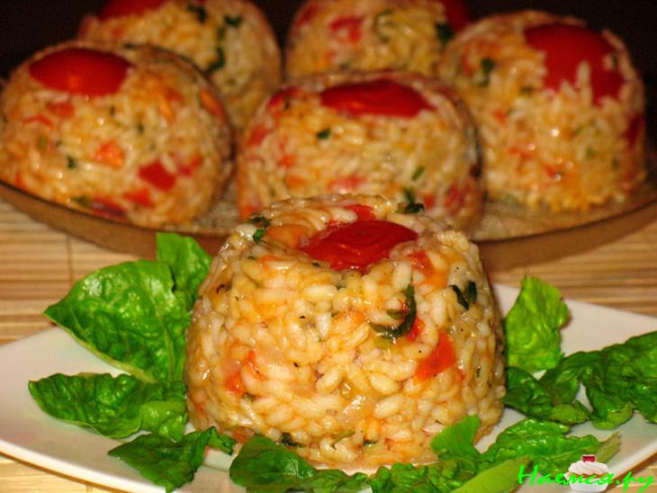 Рисовые тимбали с моцареллой (Sformatini di riso alla mozzarella) Рисовые тимбали с моцареллой (Sformatini di riso alla mozzarella)