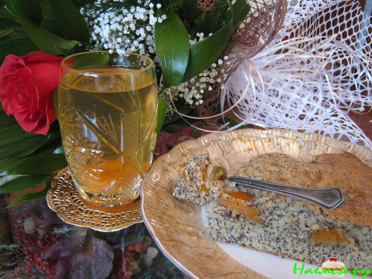 Пирог маковый с компотом!