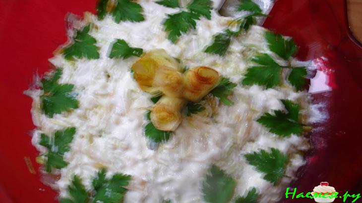 Салат из капусты с вкусной заправкой