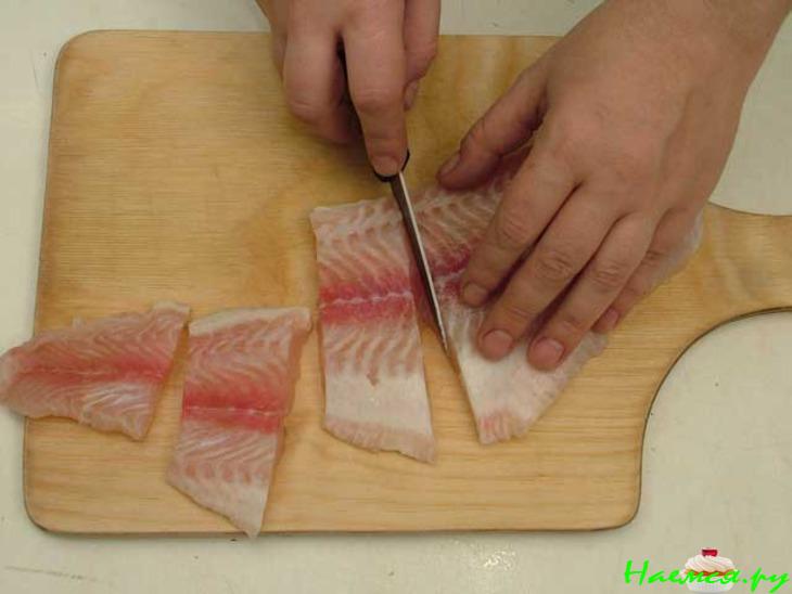 Рыба, тушенная в овощном маринаде