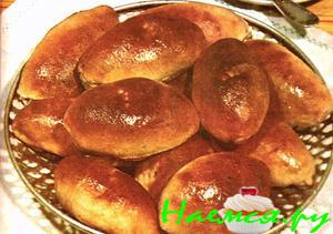 Пирожки с вишней