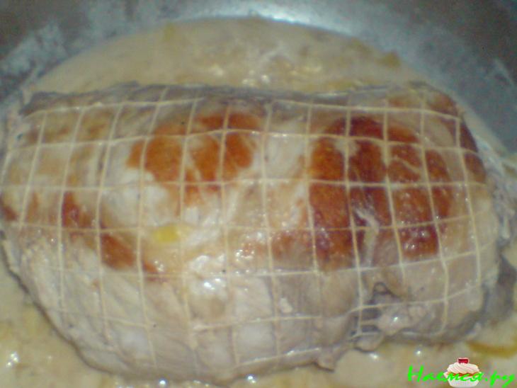 Тушенное мясо (свиная грудинка)