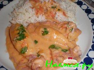 Тушеные кальмары в соусе бешамель