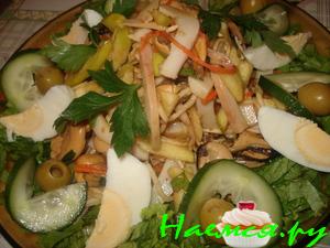 Салат из копченых морепродуктов Салат из копченых морепродуктов