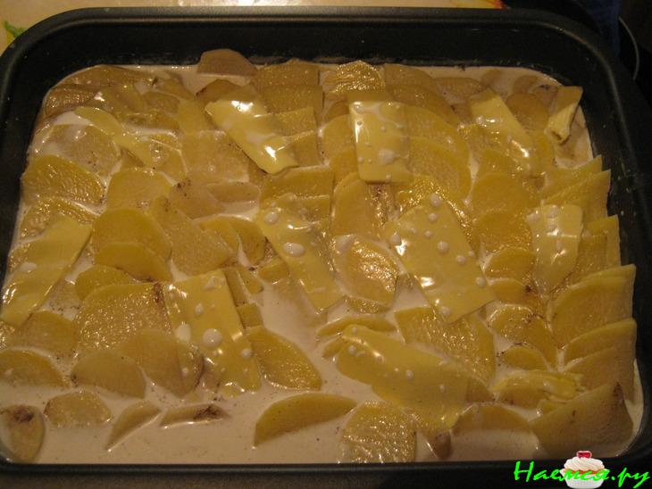 Картофель, запеченный в сливках - очень просто Картофель, запеченный в сливках - очень просто