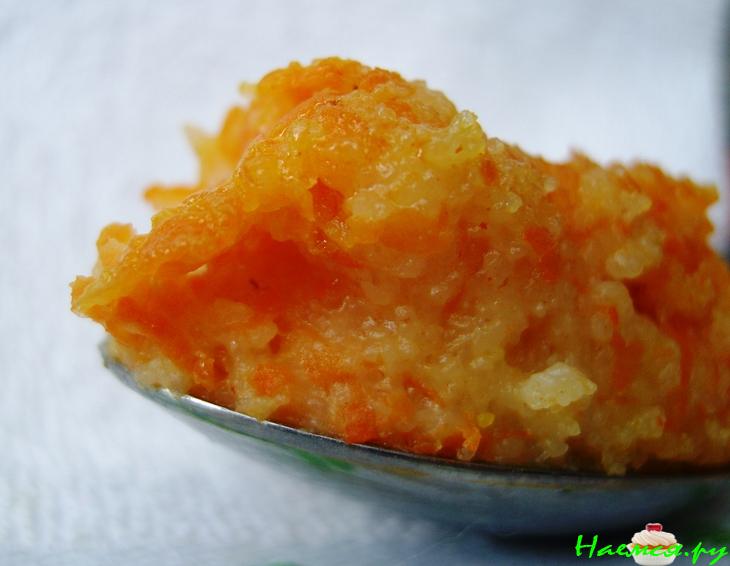 Каша манная с морковью