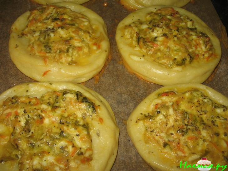 Ватрушки картофельные с капустой и яйцом