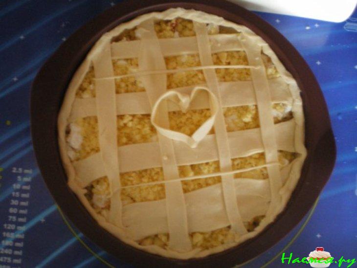 Сырный-пресырный слоеный пирог