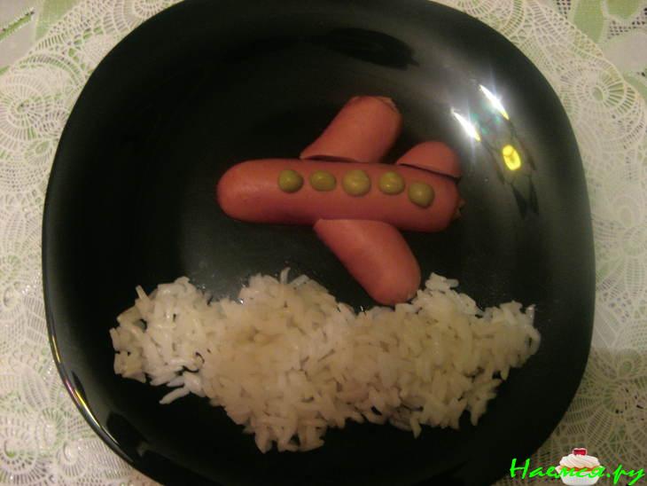 "Самолет" из сосиски "В ночном небе"