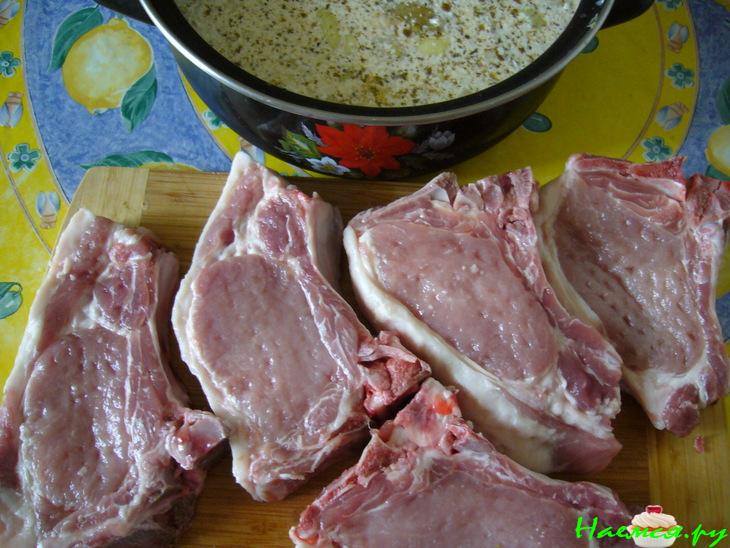 Грудинка на кости