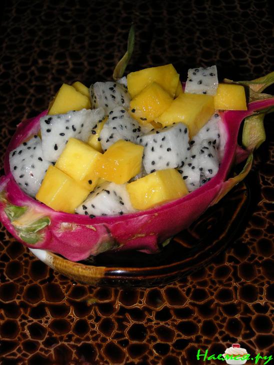 Десерт из питахайи