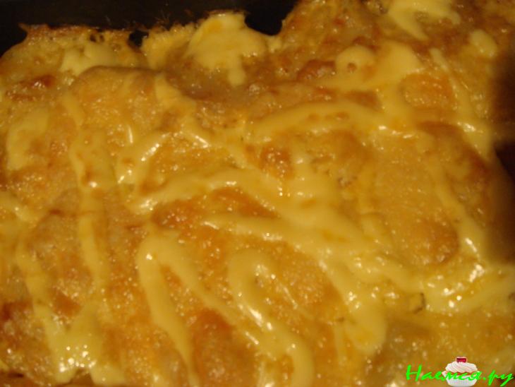 Запеченная картошечка с помидорами под сырной корочкой