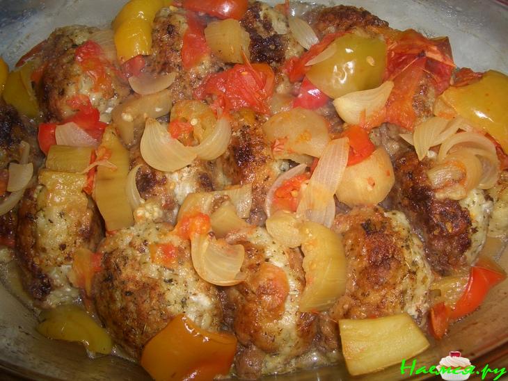 Рыбные тефтели с лечо