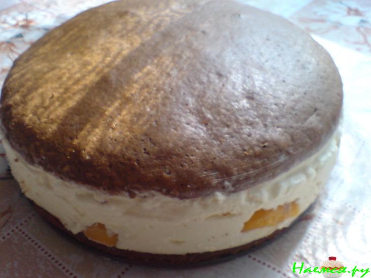 Торт 'Сливочные облака с персиками'