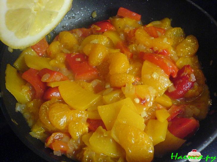 Кому рыба, кому курица