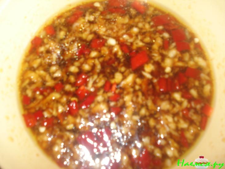 Грибы маринованные с кунжутом