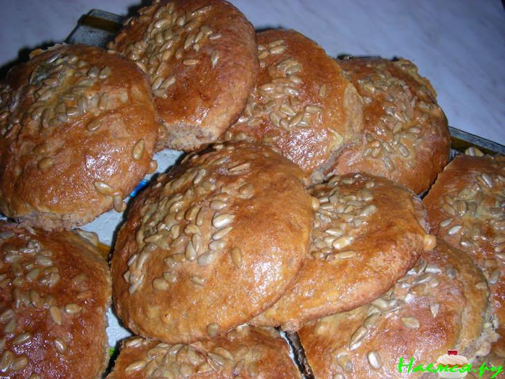 Овсяные булочки с семечками