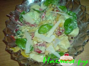 Салат из Равиоли с песто