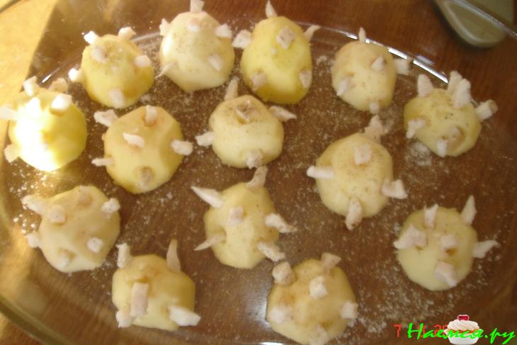 "Ёжики" из картофеля "Ёжики" из картофеля