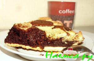 Теплый пирог с шоколадом