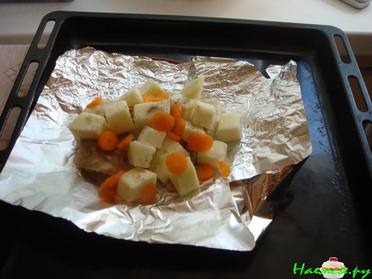 Рыба в фольге с кабачком