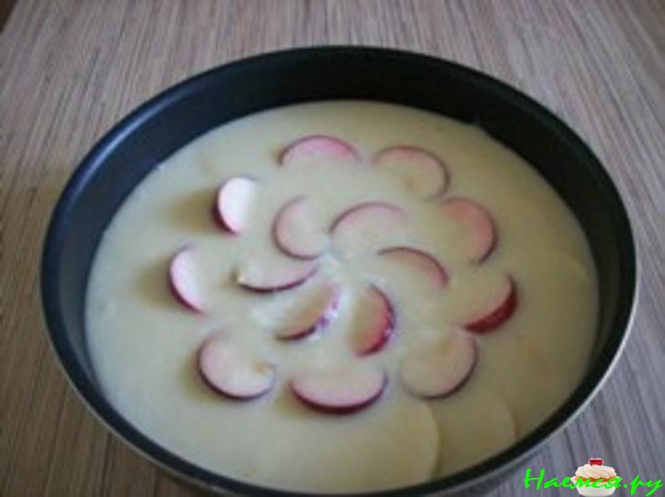 Двухслойный пирог с яблоками Двухслойный пирог с яблоками