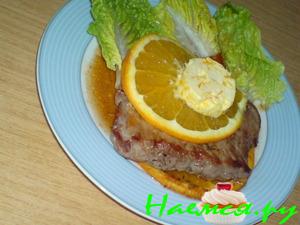 Стейк из телятины с апельсиново-сливочным маслом