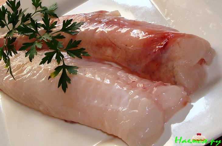 Филе Морского чёрта с соусом Филе Морского чёрта с соусом