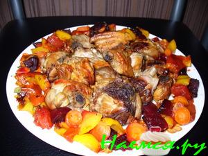 Куринные окорочка в вине и мандариновом соке с овощами