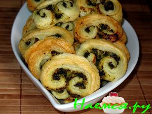 Тёплая закуска: "Свиные ушки" с песто