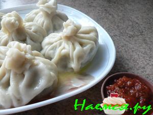 Хинкали со свининой и аджикой