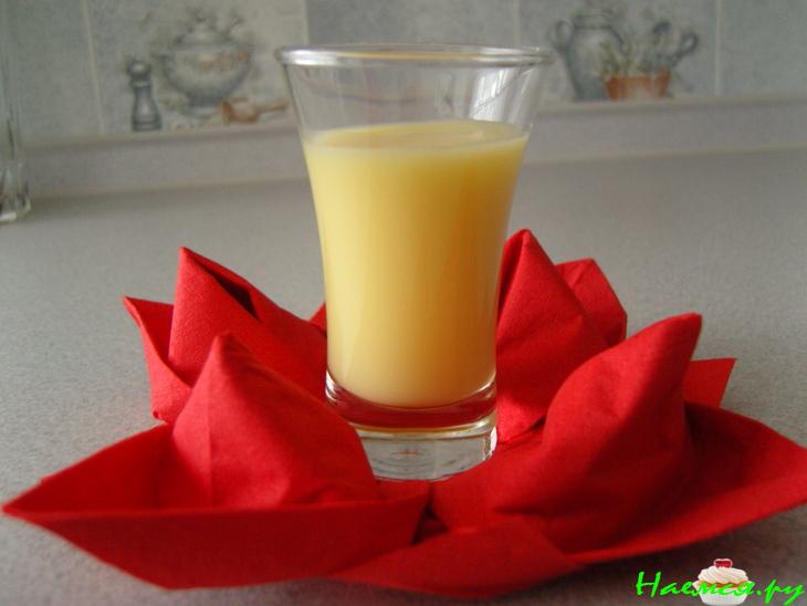 Яичный ликер