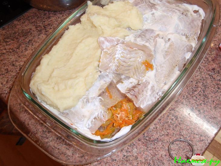 Рыба под картофельным одеялом