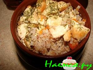 Курочка и гречка, приготовленные в горшочке Курочка и гречка, приготовленные в горшочке