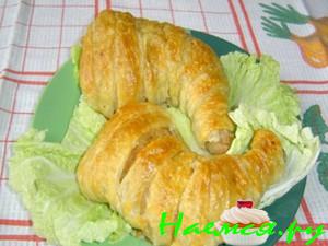 Окорочка в слоеном тесте с сулугуни Окорочка в слоеном тесте с сулугуни