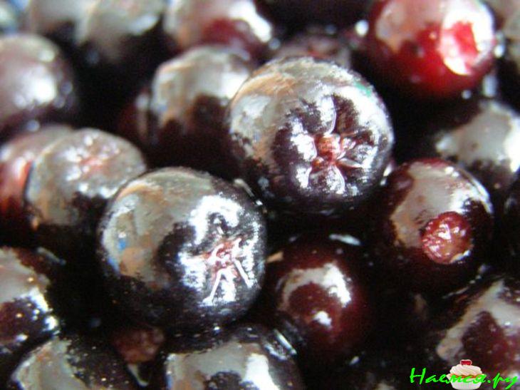 Сироп 'вишнёвый' из черноплодной рябины /аронии/