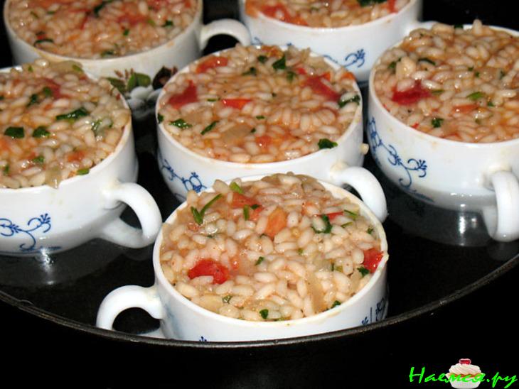 Рисовые тимбали с моцареллой (Sformatini di riso alla mozzarella) Рисовые тимбали с моцареллой (Sformatini di riso alla mozzarella)