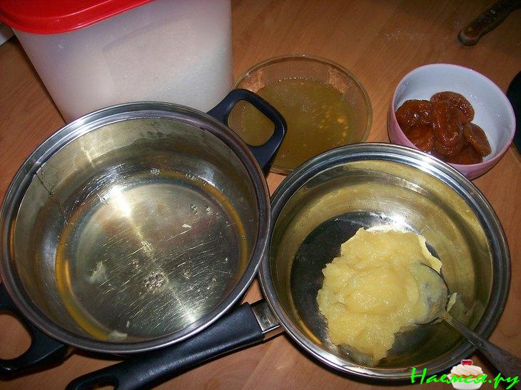 Песочно-фруктовое пирожное с кремом "Зефир"