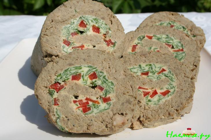 Печёночный рулет с петрушкой