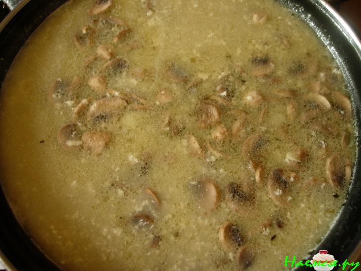 Суп-пюре с грибами «Первый снег» Суп-пюре с грибами «Первый снег»