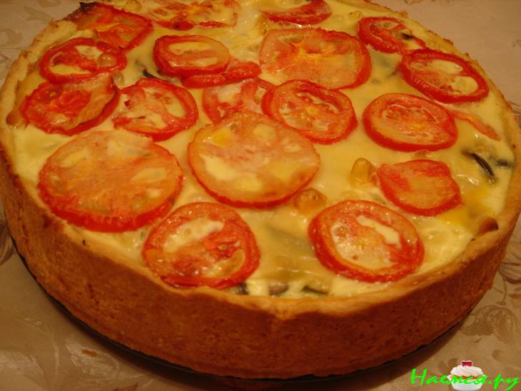 Киш с фаршем и овощами