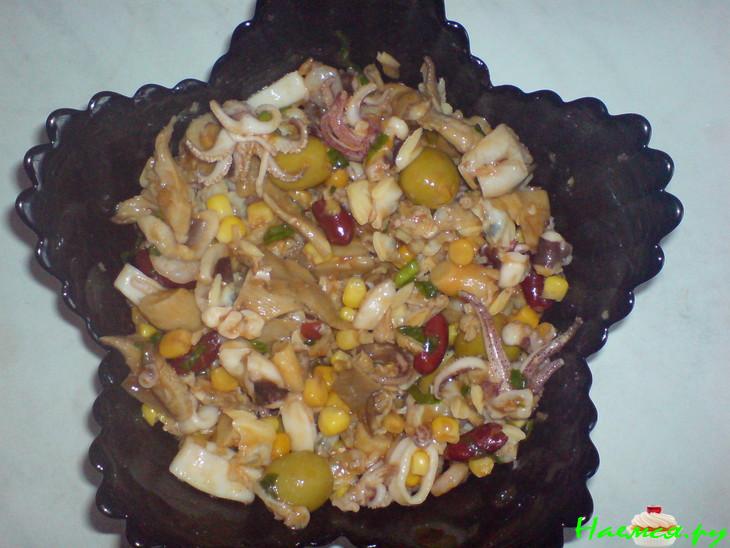 Салат "Огородно-морской коктейль"