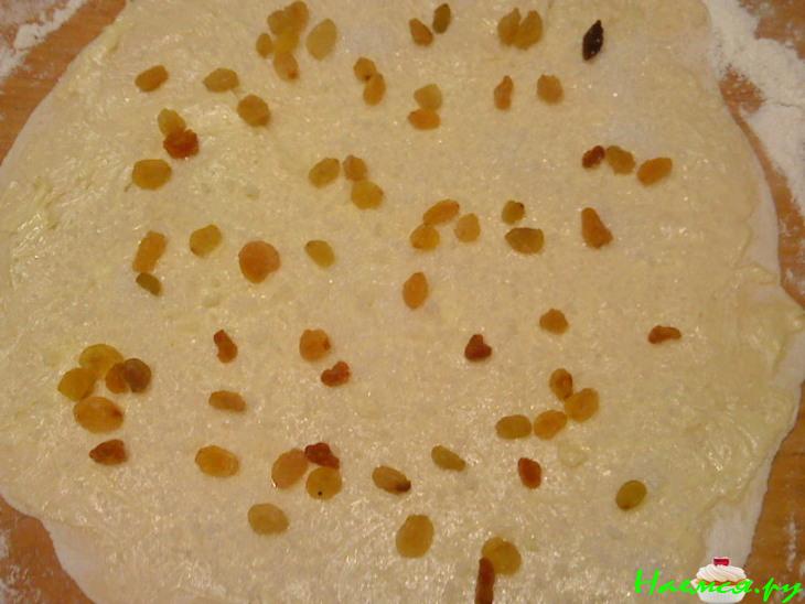 Сладкая лепешка с изюмом Сладкая лепешка с изюмом