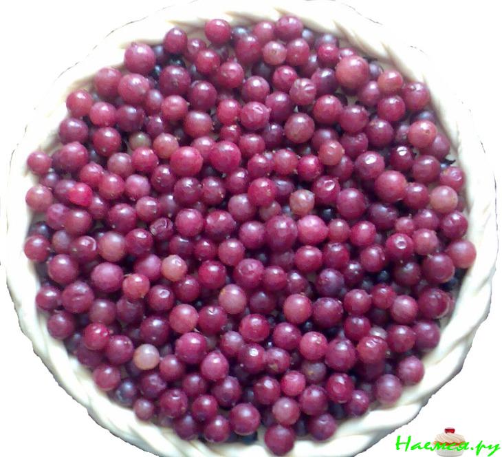 Слоеный пирог с крыжовником "Ягодка-кислинка"