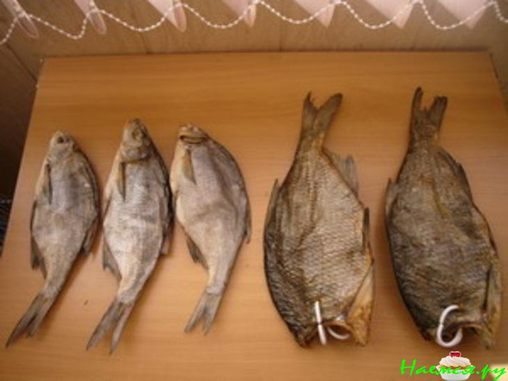 Лещ вяленый