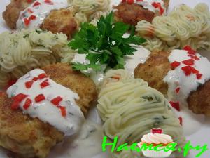 Домашние голубцы с семгой и китайской капустой