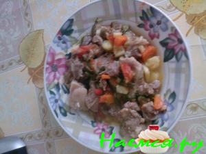 Мясо ягнёнка с овощами по-восточному 