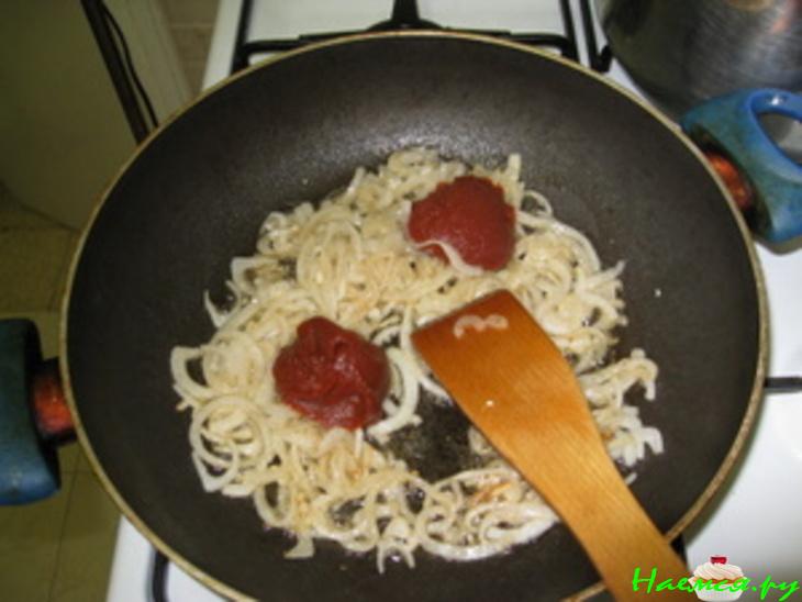 Борщ с фасолью и свекольной ботвой Борщ с фасолью и свекольной ботвой