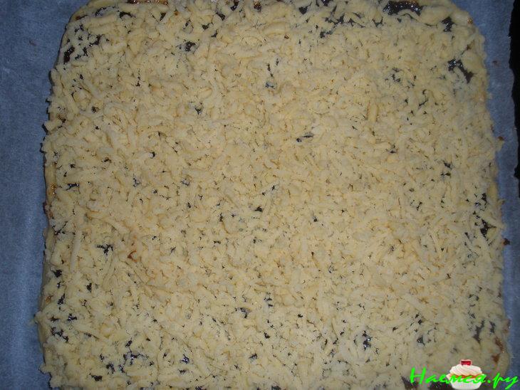 Пирог 'Неженка' со сливовым джемом