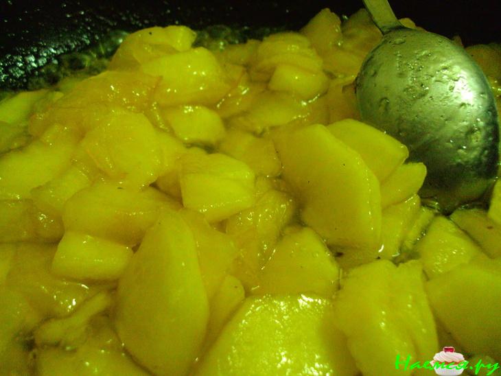 Маковые пирожные с яблоками